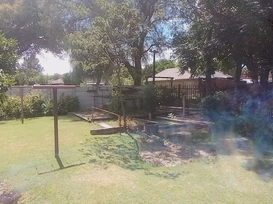 3 Bedroom Property for Sale in Vierfontein Free State